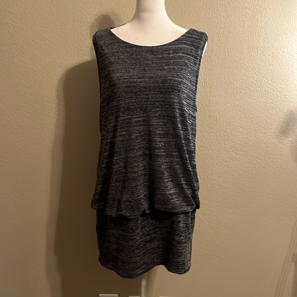 White House Black Market SZ LG Top